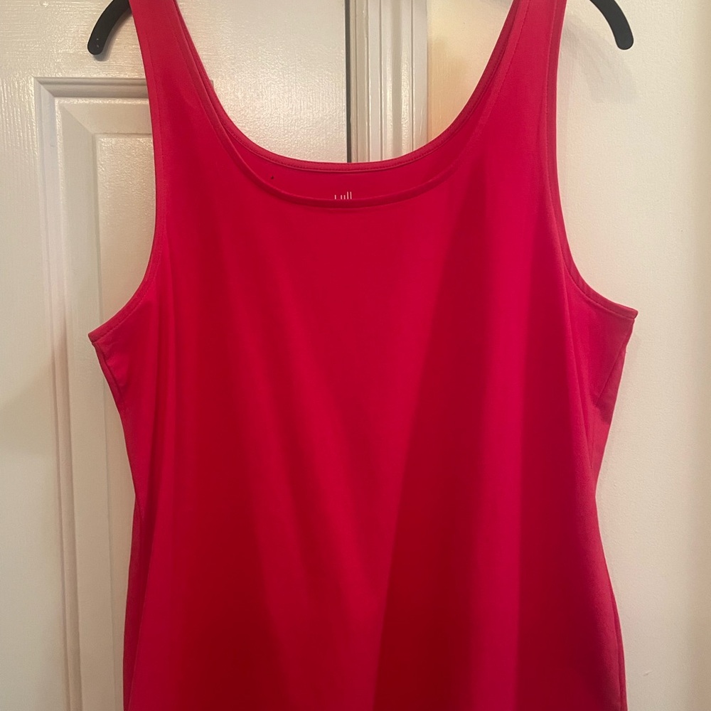 Blush colored tank. Super lightweight